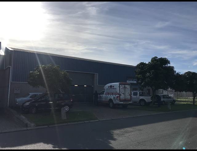 315M² FACTORY TO LET IN BRACKENFELL INDUSTRIAL